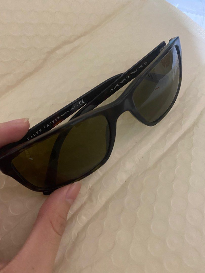 RL Sunglasses (Category: Sunglasses & Eyewear) located in Santo Tomas. Submitted by nicsdecluttering (Listing ID 1240118666, Image 2). Description: - negotiable - no case - Authentic - unisex .