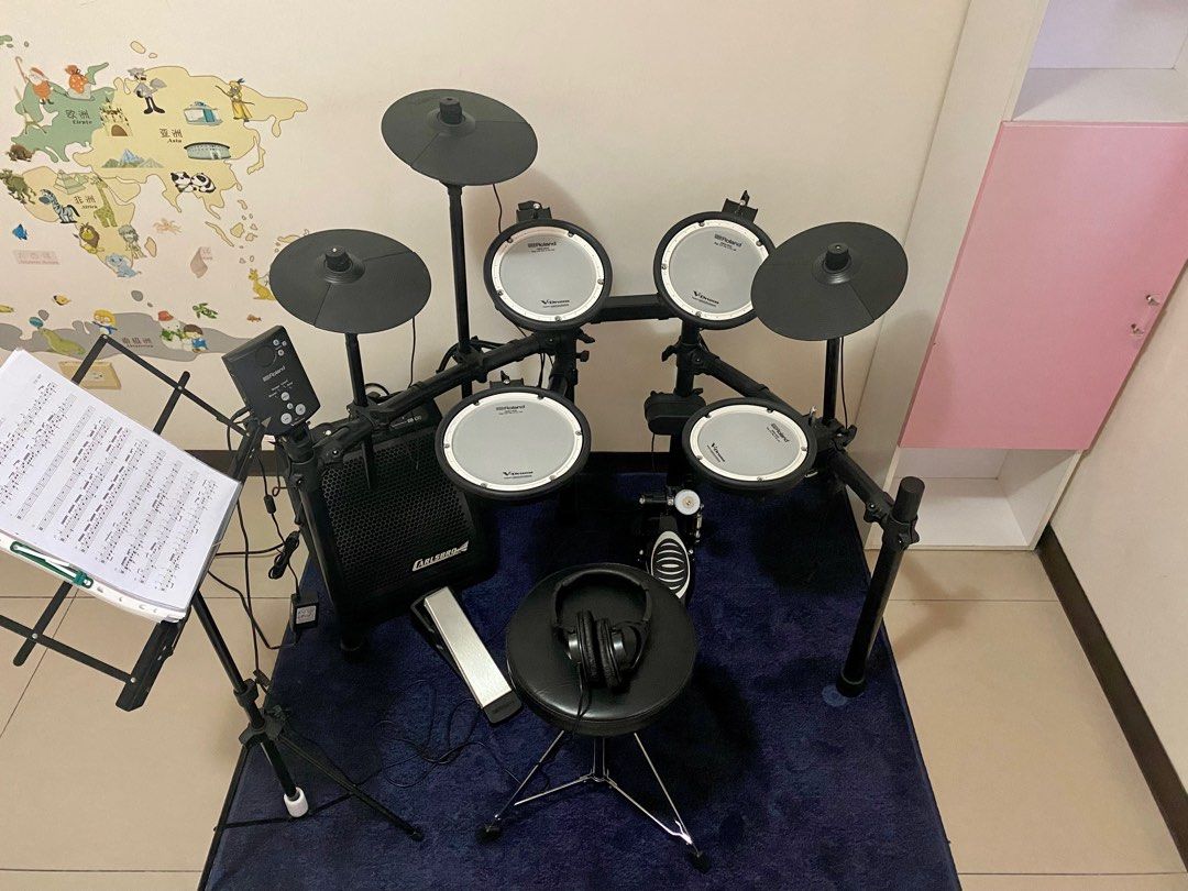 Roland TD-1dmk 數位入門電子鼓V-Drums, 書籍、休閒與玩具, 樂器、音樂相關, 樂器在旋轉拍賣