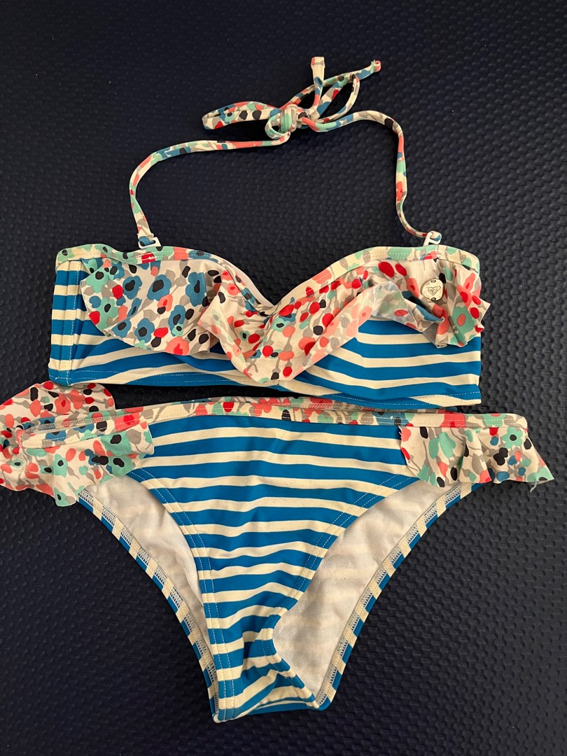 Roxy, Women's Fashion, Swimwear, Bikinis & Swimsuits on Carousell