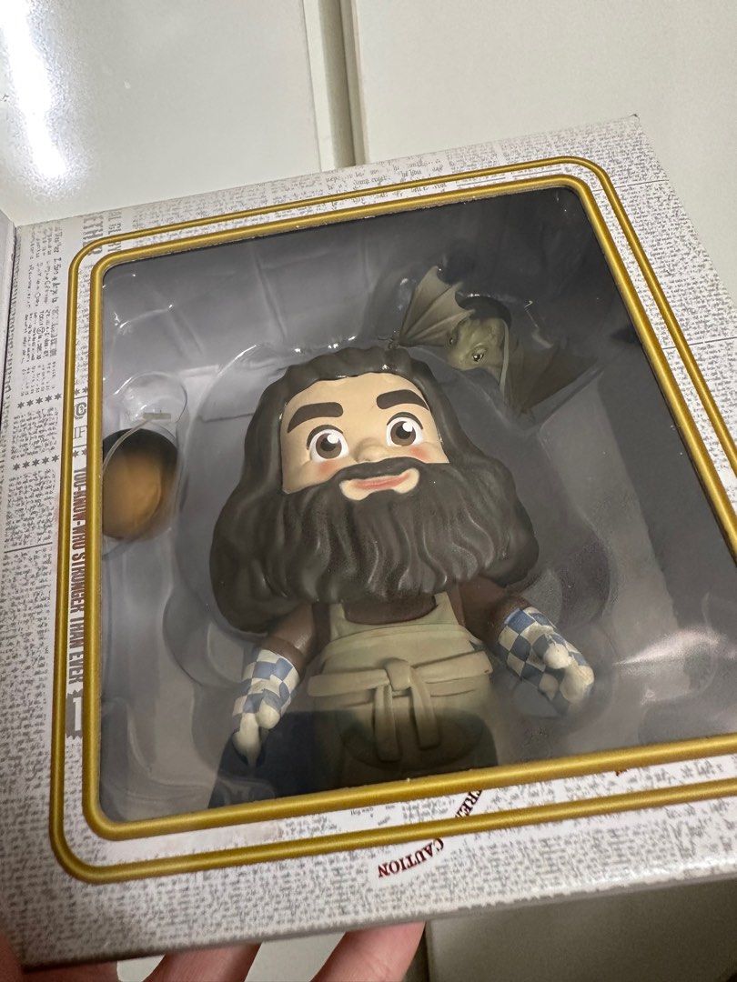 Kinder Joy 2023 Limited Edition Harry Potter Rubeus Hagrid PoP