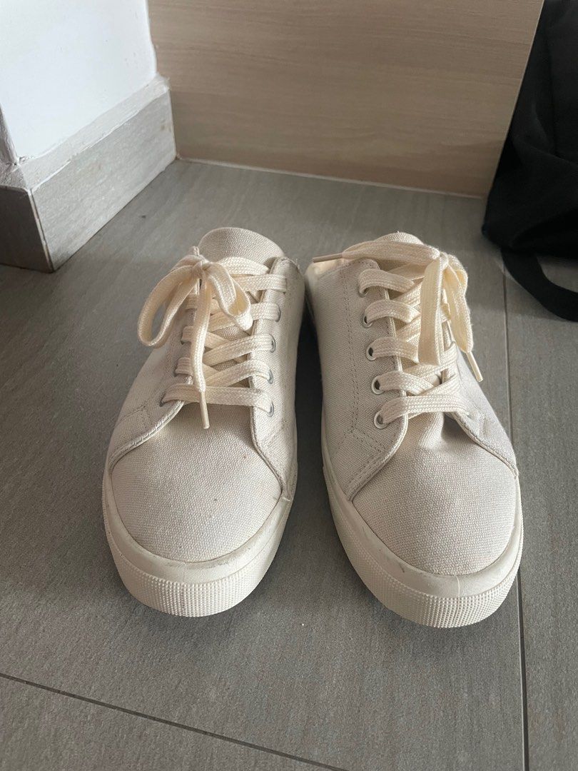 slip on rubi