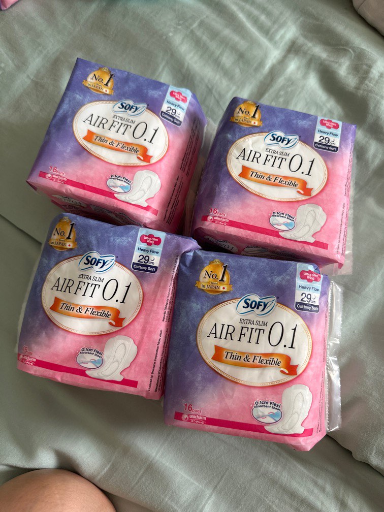 Sanitary pad, Beauty & Personal Care, Sanitary Hygiene on Carousell