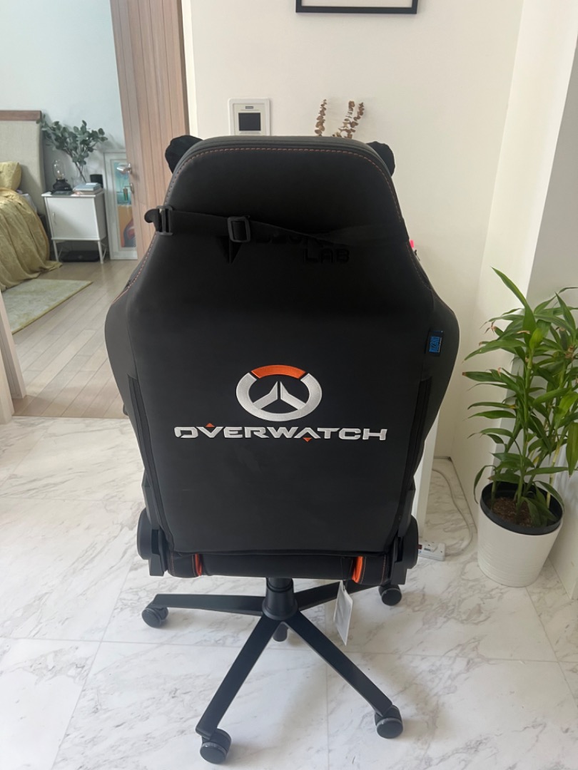 Science lab gaming 2025 chair