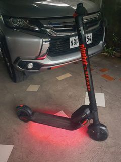 Preloved Good Condition SEGWAY Ninebot ES2 Non Folding Variant E Scooter