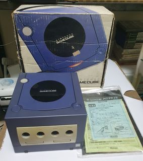 Selling Nintendo Japanese Gamecube With box and manual