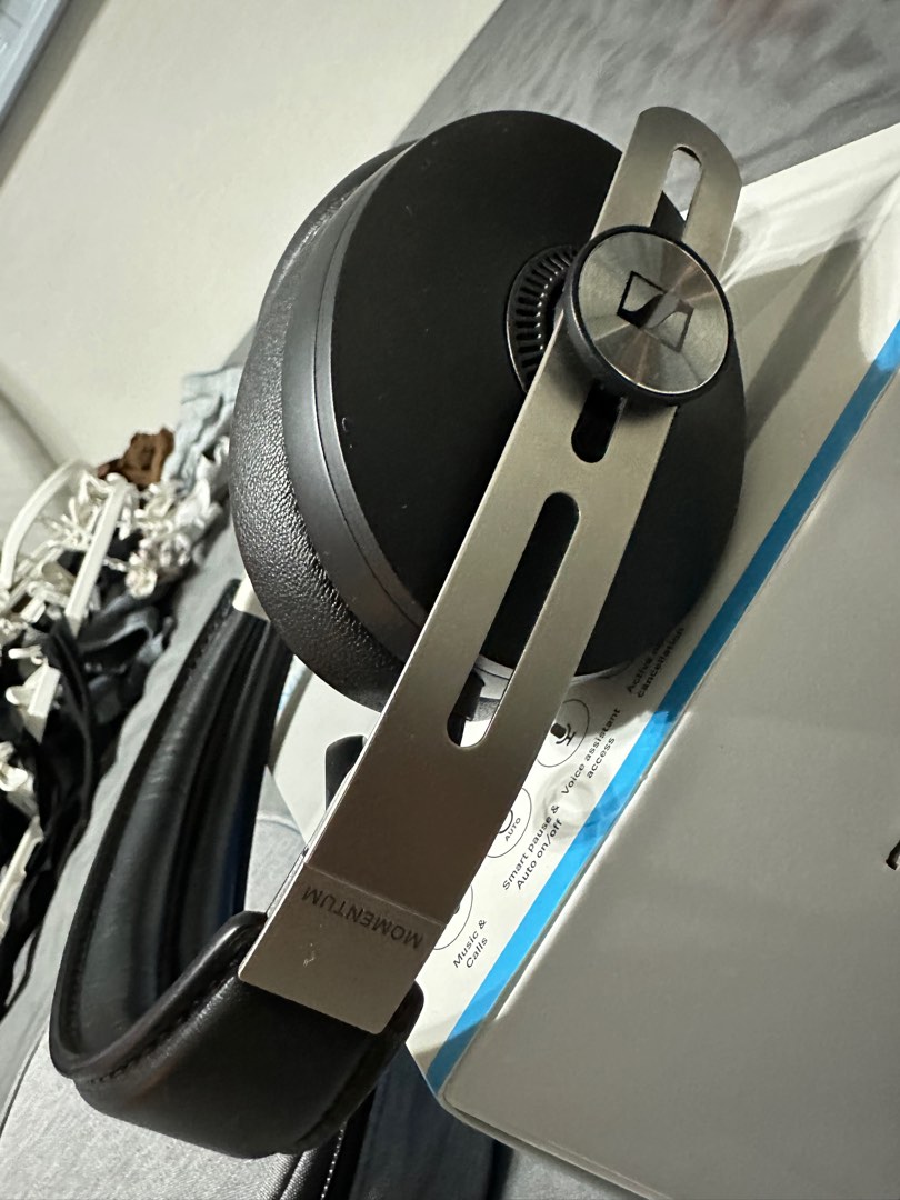 Sennheiser Momentum 2 wireless headphones, Audio, Headphones & Headsets ...