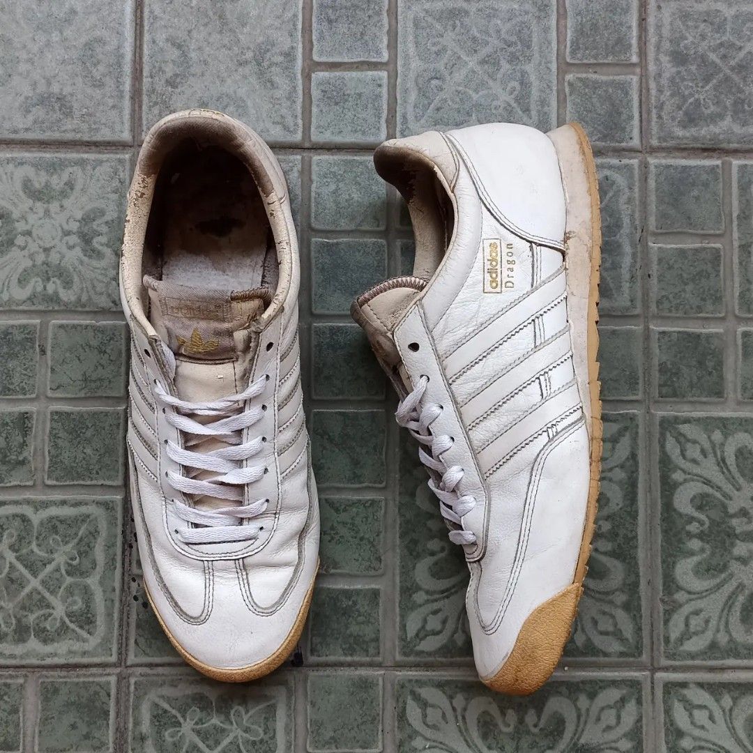 Sepatu Adidas dragon