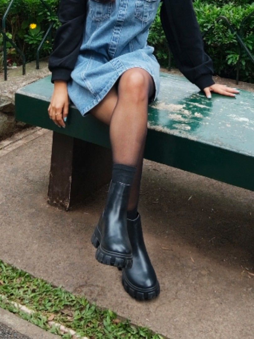 Shein dr martens clearance