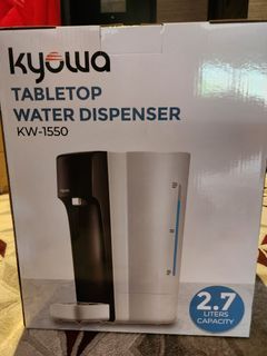 Tabletop water dispenser