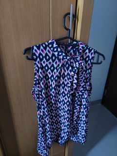 Tank top berpita