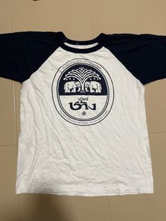 New Thai RedBull T-Shirt Thailand White+Blue 100% cotton S-M-L-XL-XXL Red  Bull Shirt (L) : : Fashion