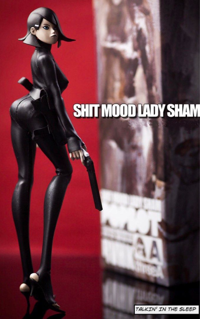大流行中！ 全新外啡盒從未開封）ThreeA Ashley Wood 香港會場RVHK Shit キューブリック、ベアブリック