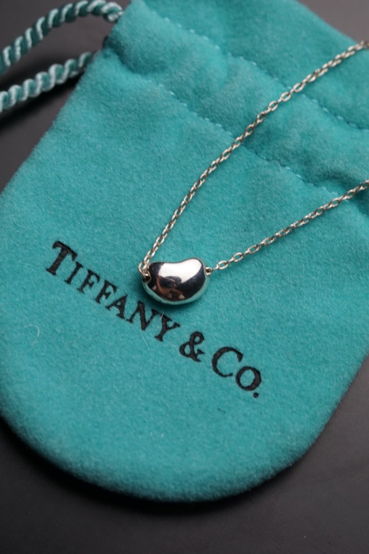 Tiffanys Bean Necklace 2024 www.bellerieve