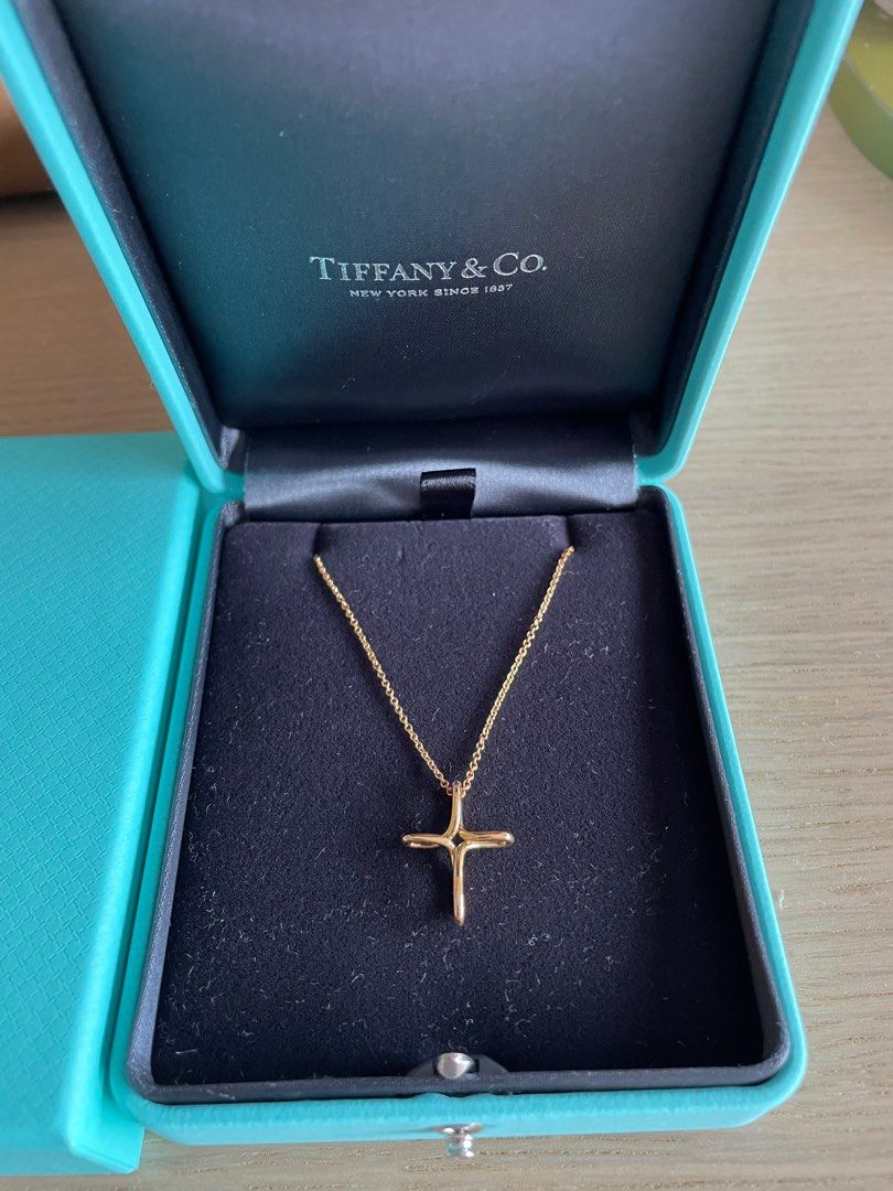 Tiffany co infinity cross in yellow gold Women s Fashion