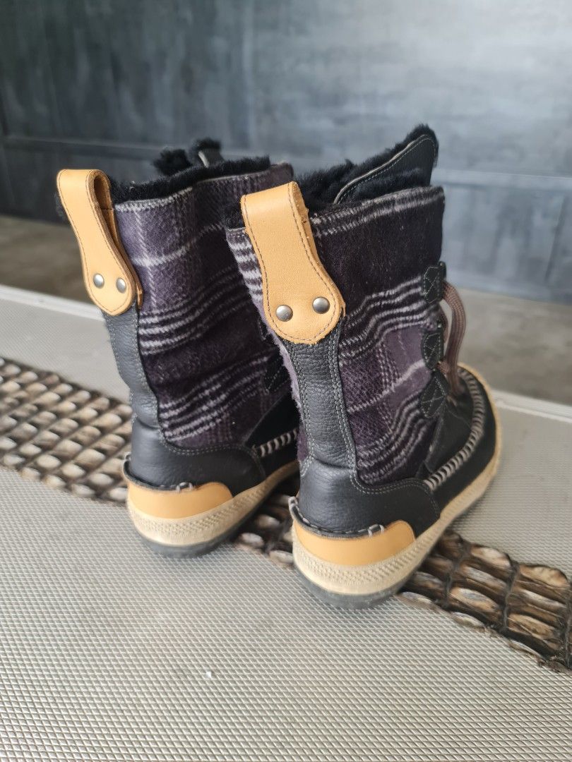 Timberland high boots, Men's Fashion, Footwear, Boots on Carousell