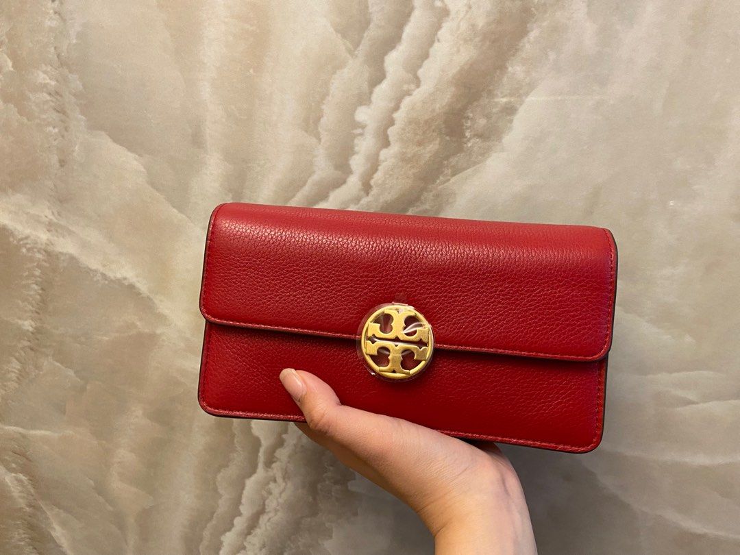Chelsea store chain pouch