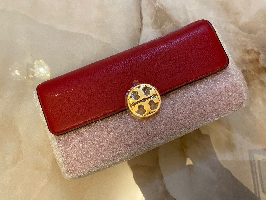 Chelsea store chain pouch