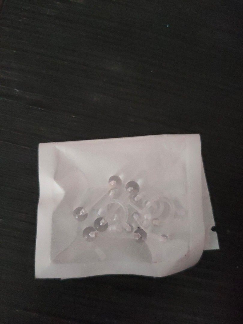 TRANSPARENT PIERCING RETAINERS, Women's Fashion, Jewelry & Organisers