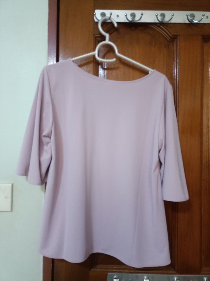 uniqlo purple blouse