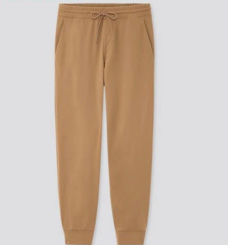 Uniqlo Men's Ultra Stretch Active Jogger Pants, Men's Fashion, Bottoms,  Joggers on Carousell