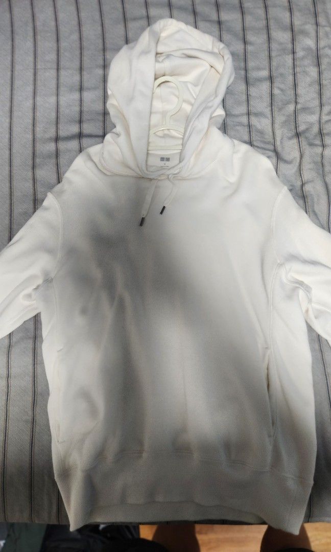 White hoodie uniqlo online