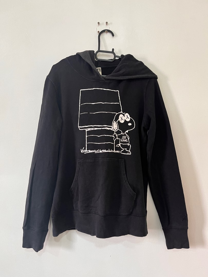 Uniqlo x Kaws x Snoopy Hoodie