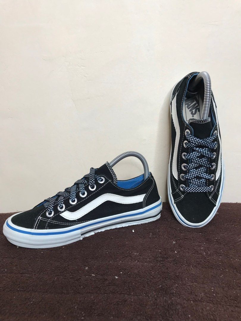 Vans Old Skool Women Size 7 Women s Fashion Footwear Sneakers