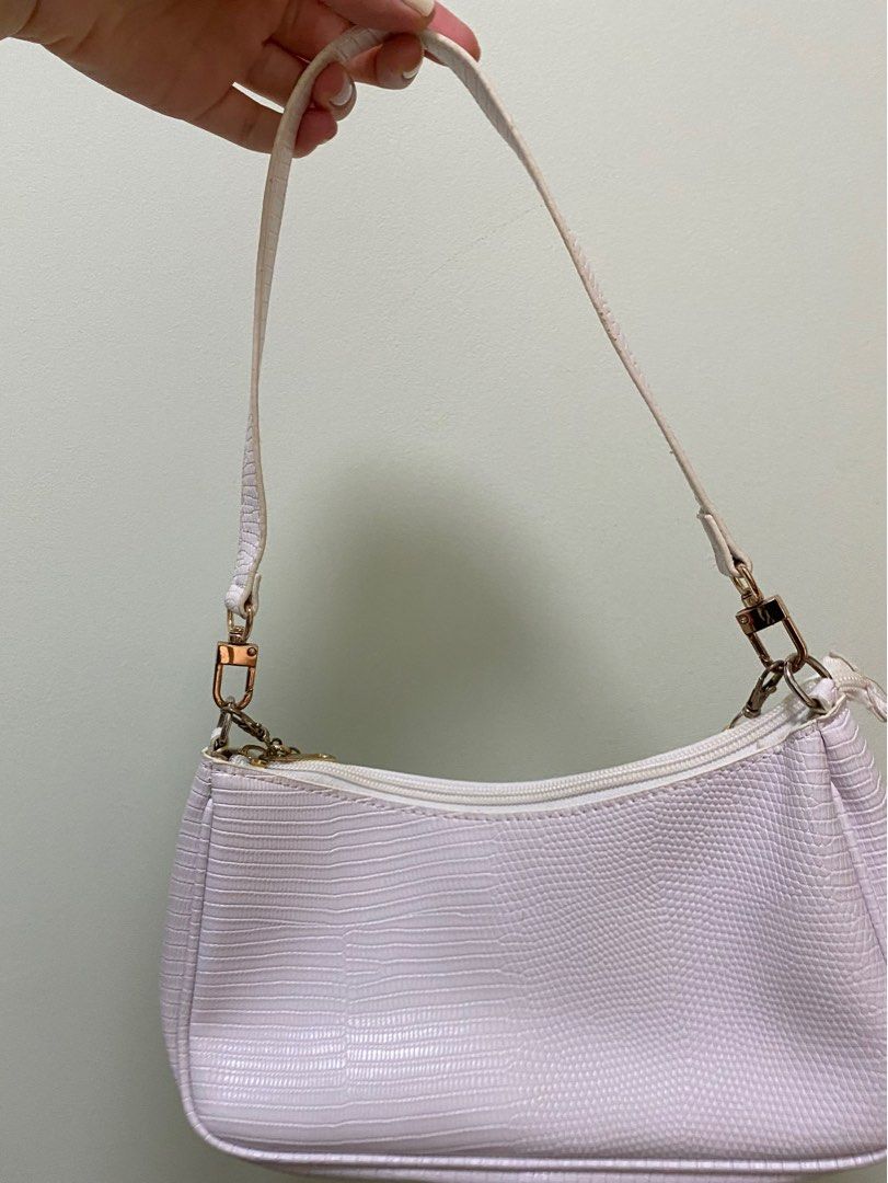 Gold chain shoulder bag sale
