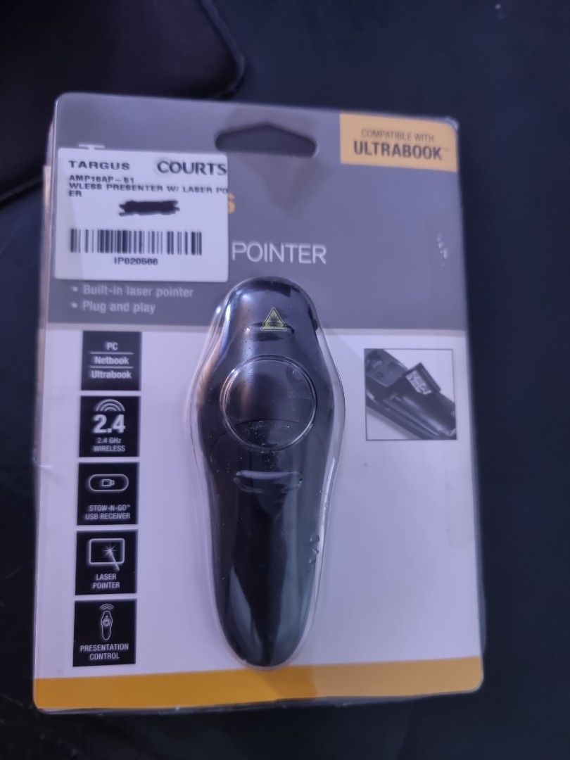 Wireless laser pointer (Category: Other Mobile & Gadget Accessories) located in Singapore. Submitted by davidylp58 (Listing ID 1240074763, Image 1). Description: item can be used for presentation slides navigation as well as pointing details.