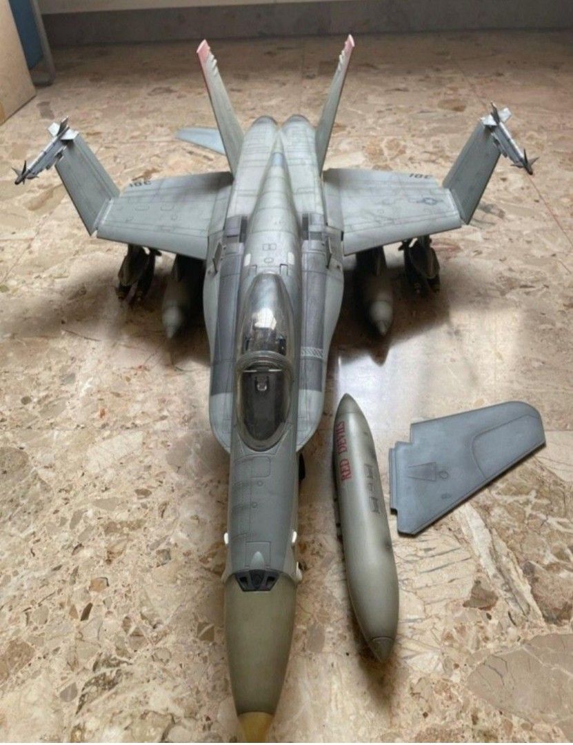 1/18 BBI F18 Hornet