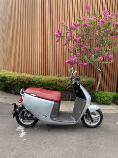 2018年 睿能 GOGORO 2 Delight 電動車 遙控感應鑰匙2組