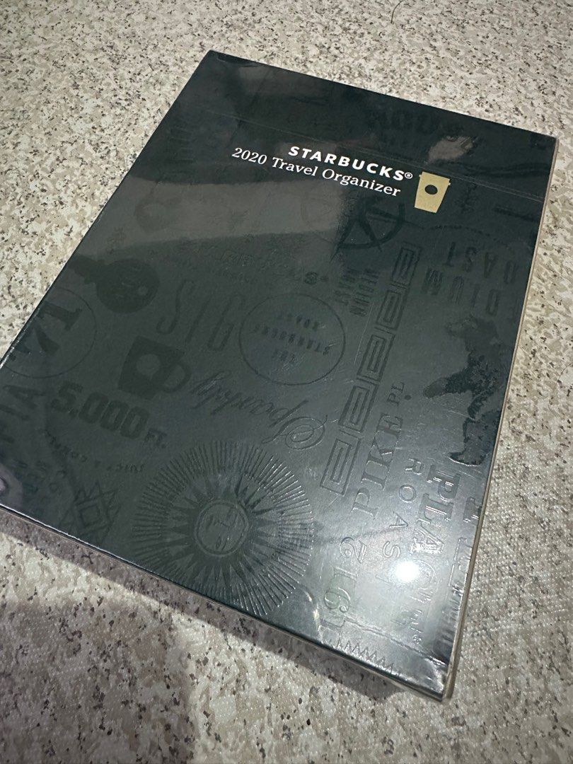 2020 Starbucks Travel Organizer (Category: Luxury Bags & Wallets) located in Quezon City. Submitted by iamchey (Listing ID 1235344524, Image 1). Description: - New and never open - Color mint green -Shipping to be shouldered by the buyer (lalamove or grab).
