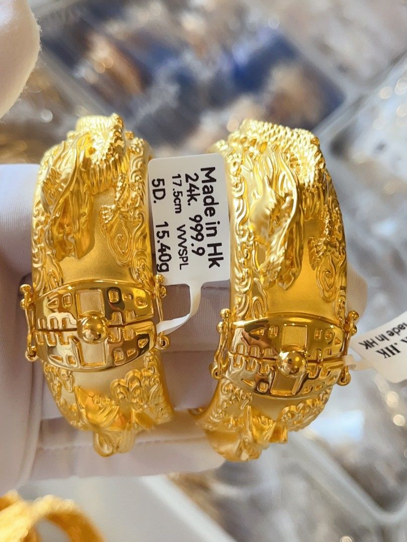 RS Jewellers Hong Kong - Online Shop - 22K Gold Bangle Set