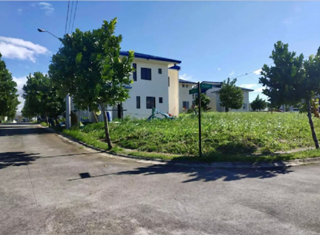 (Category: ) located in . Submitted by ceaproperties (Listing ID 1235445102, Image 1). Description: .