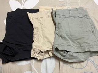 純棉短褲熱褲三件（大地卡其色、灰綠色、黑色）；腰圍評量約38公分；售出不退