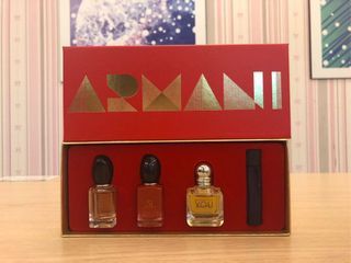 GIORGIO ARMANI 亞曼尼  頂級香氛收藏組禮盒  