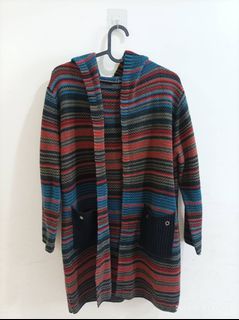 水玲瓏購入藝術家罩衫