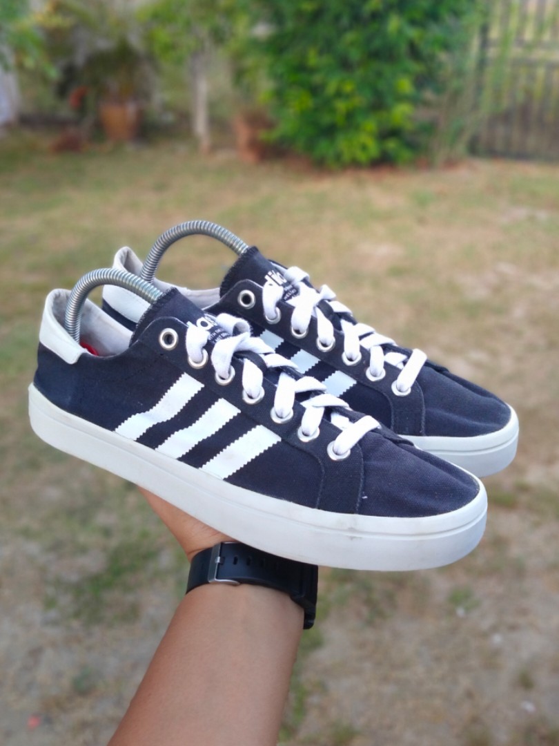 AdIdas court sneakers size 8/42, Men's Footwear, Sneakers on Carousell