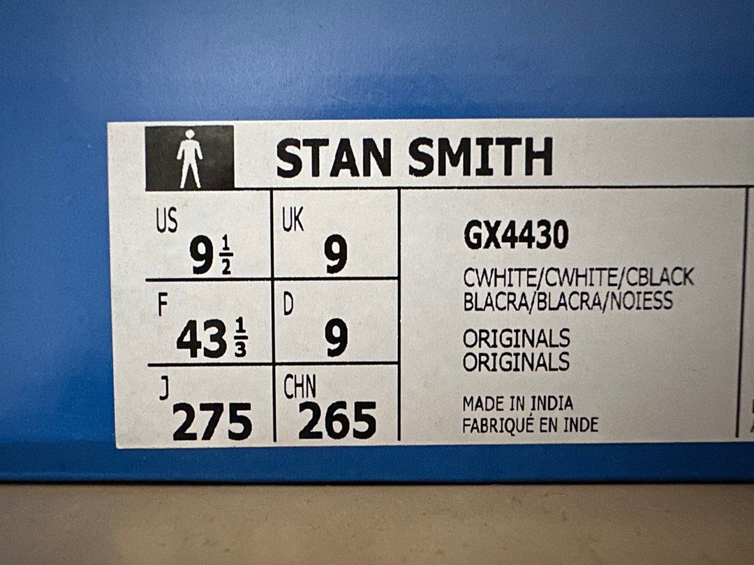Adidas Stan Smith Off White UK9, Men's Fashion, Footwear, Sneakers on  Carousell