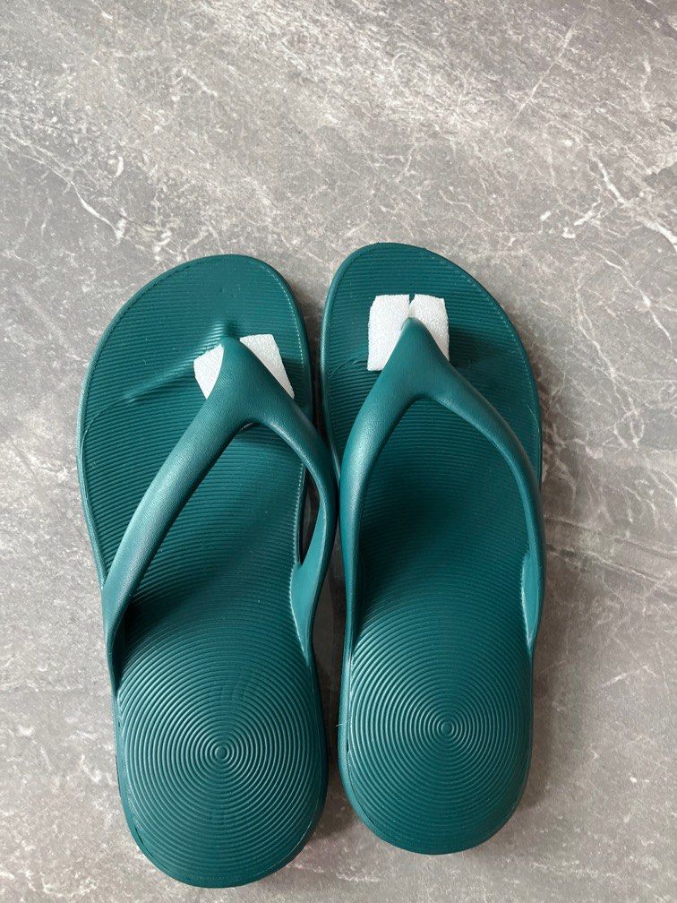 slip on flip flop