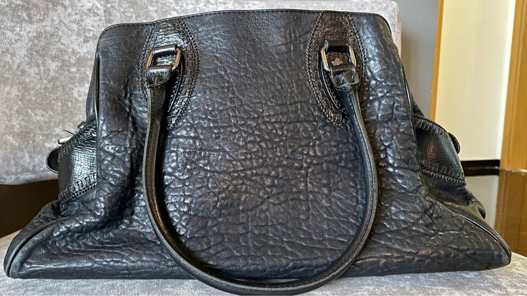 Fendi bag store de jour