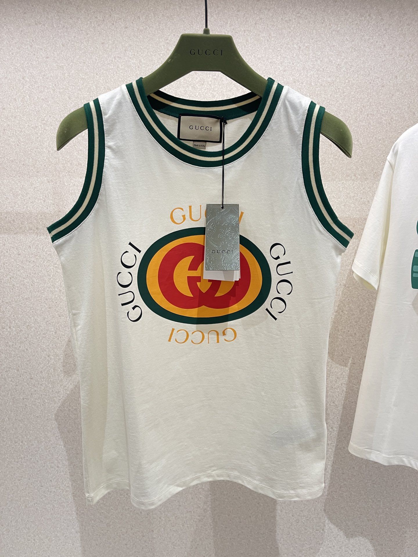 Real gucci deals clothes for cheap
