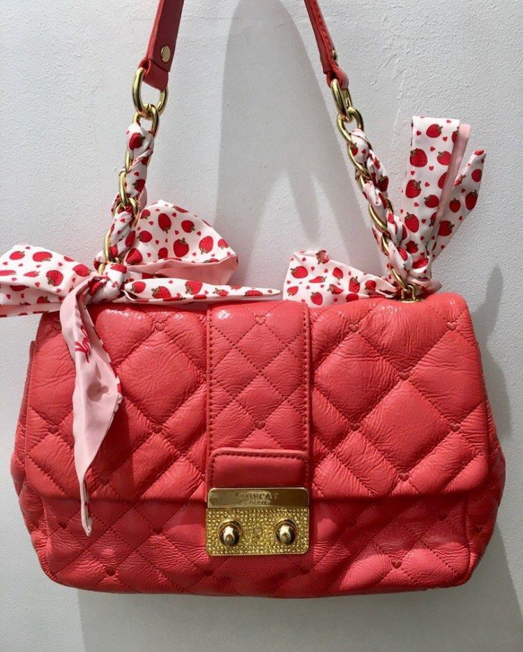 Authentic Lovcat Paris quilted coral pink shoulder bag on Carousell
