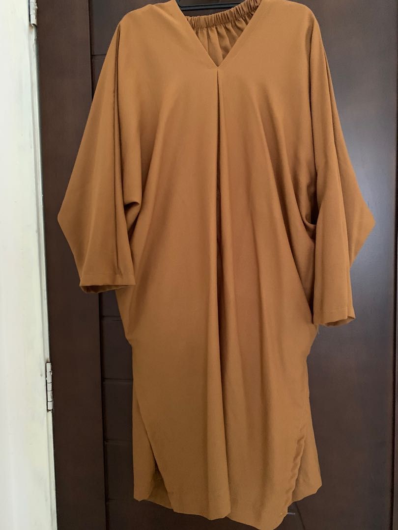 Baggy suit, Women's Fashion, Muslimah Fashion, Baju Kurung & sets on Carousell