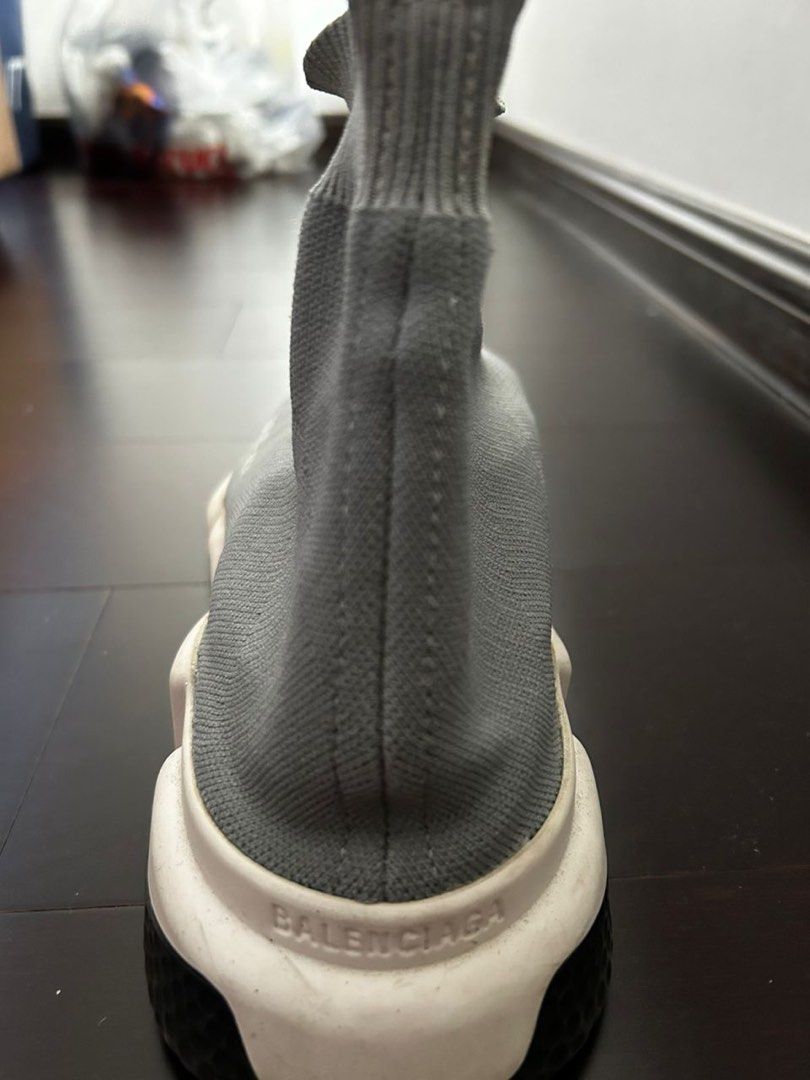 balenciaga speed trainer air bubble