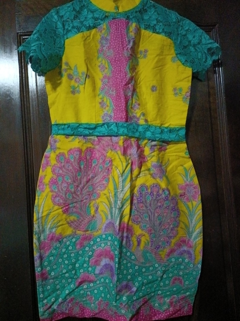 Batik cheongsam, Women's Fashion, Dresses & Sets, Dresses on Carousell