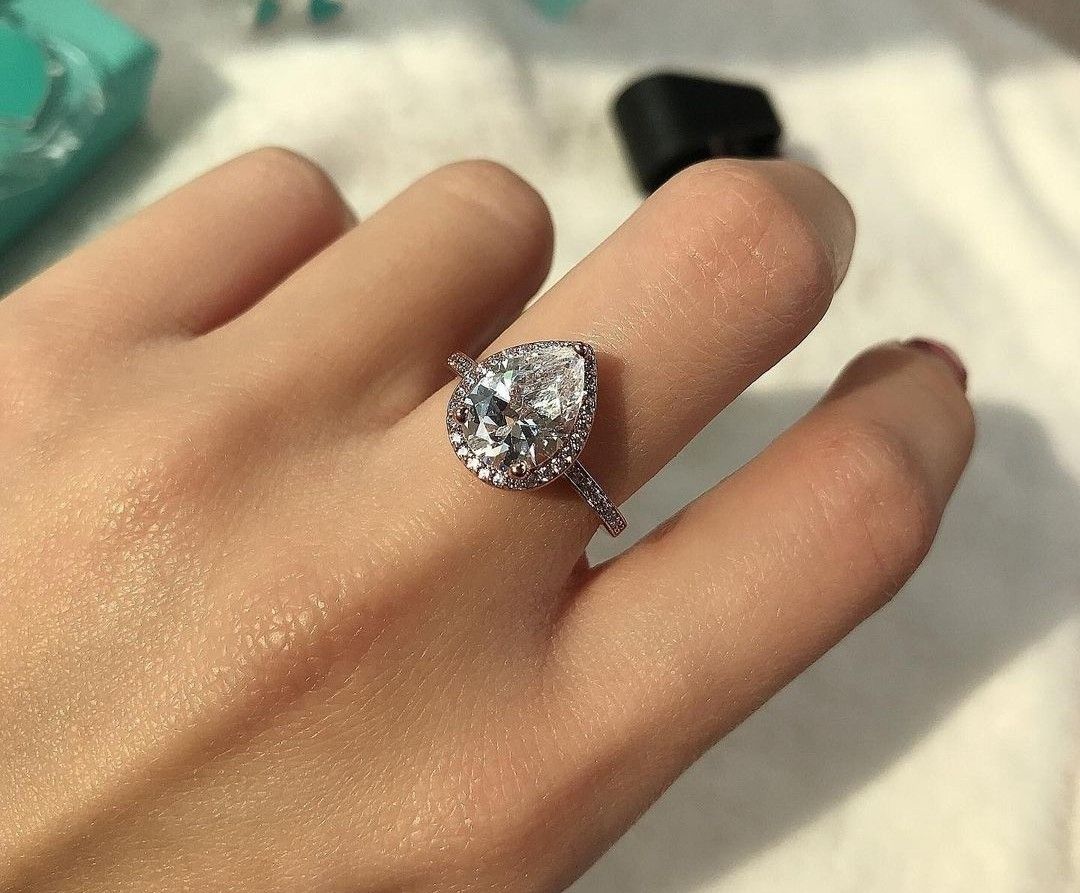 Pandora pear top shaped ring