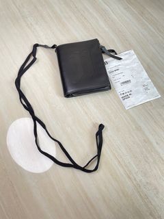 （分類：）位於 。 由 silverturtle_389214 提交（商品編號 1235365030，圖片 1）。簡介： 。