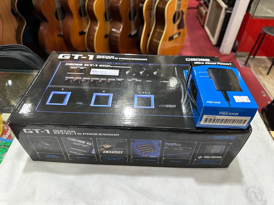 BOSS GT1 Guitar MultiEffects Pedal (GT1), Hobbies & Toys, Music