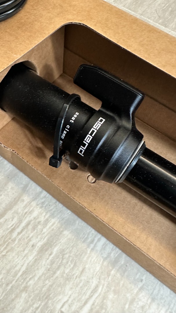 BrandX Ascend II External Route Dropper Seatpost (Brand new), 運動產品, 單車及配件, 單車 Carousell